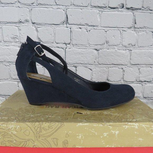American Rag Navy Wedges - Picture 3 of 5
